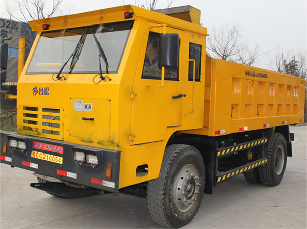 礦用井下運(yùn)輸車(chē)廠家